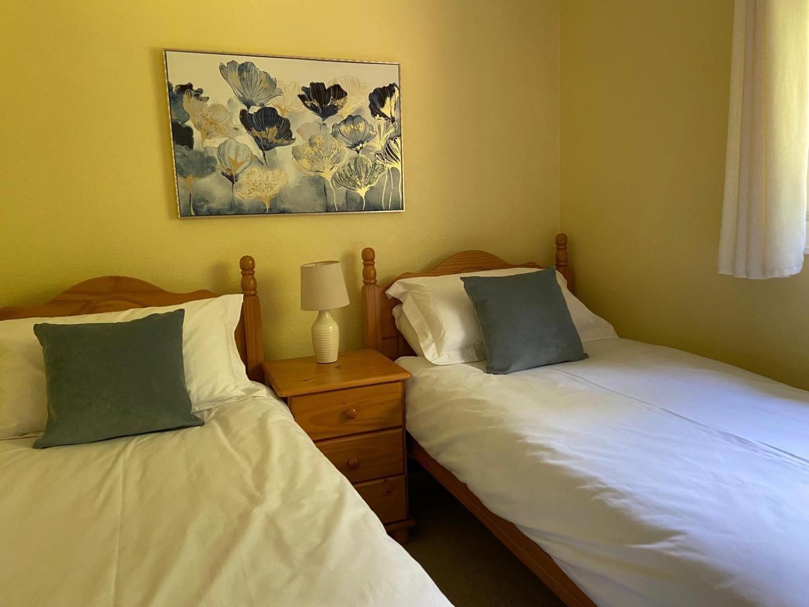 Chalet 64, Lakeside, Glan Gwna Holiday Park Κερνάρφον Εξωτερικό φωτογραφία