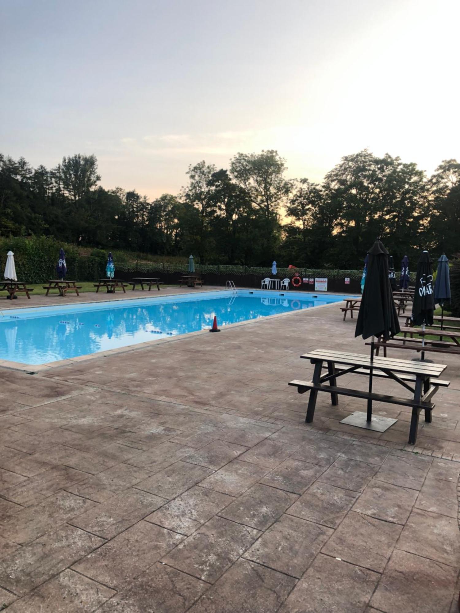 Chalet 64, Lakeside, Glan Gwna Holiday Park Κερνάρφον Εξωτερικό φωτογραφία